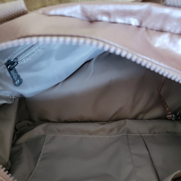 ๐ฏ% Authentic Kipling crossbody bag handbag boxybag largesize light pink color - Picture 6 of 8